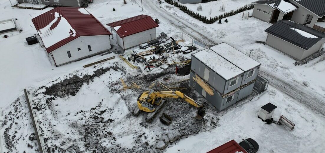 Tredun rakennustyömaa kuvattuna dronesta.