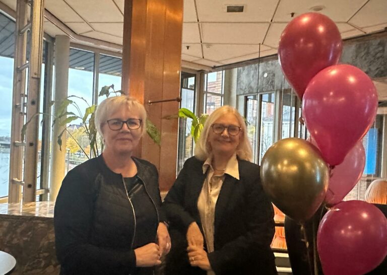 Tredun johtaja, ammatillinen koulutus Kirsi Viskari ja Vamian rehtori Åsa Stenbacka.